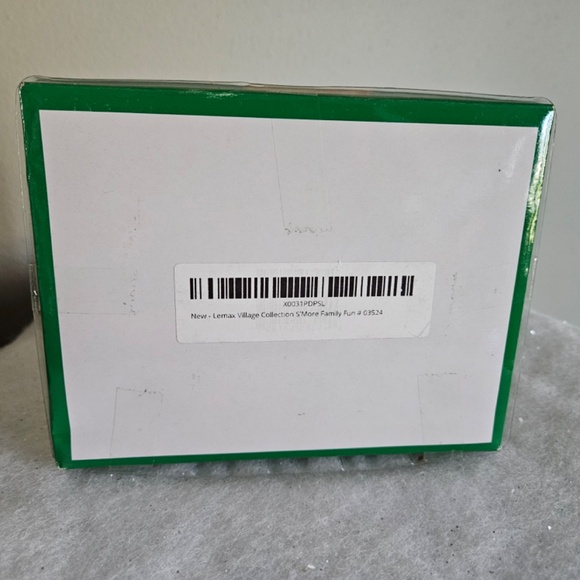 Lemax Village Collection S'More Family Fun #05524 in Box - Picture 10 of 11